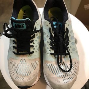 Mint Nike running sneakers